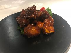 特色糖醋排骨-老上海弄堂菜馆(恒基名人购物中心店)