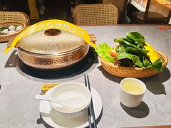-顺德公·广东猪肚鸡(车公庙总店)