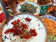 -老兰家传统烧烤炒菜泡馍(小南门店)
