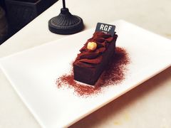 温哥华黑巧克力-RGF(巨鹿路店)