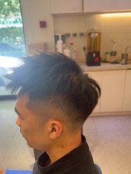 -PE SALON