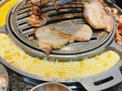 -GOGIYA·咕叽吖韩国传统烤肉店(东方新天地店)