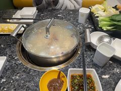 -一席地·本地鸡窝·杭帮鸡火锅(萧山银隆百货店)