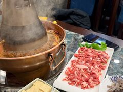 -楼外楼大刀肉传统火锅居(幸福街店)