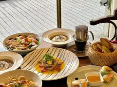 -Golden Lily河内巴黎法越料理餐厅(建国西路店)