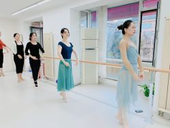 -佑宁舞蹈工作室