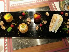 -Roots Lodge Café(仁爱旗舰店)