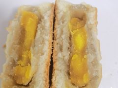 蛋黄月饼-张家清真糕点(奉天街店)