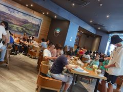 -星巴克臻选(周浦万达店)