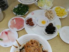 -桥香园云南过桥米线(金马碧鸡店)