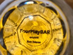 -FOUR PLAY BAR