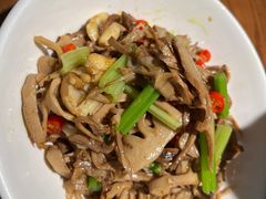 -老湘村·湖南土菜(天河维多利店)