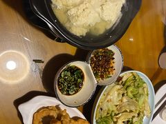 -重庆石磨豆花庄(乔庄店)