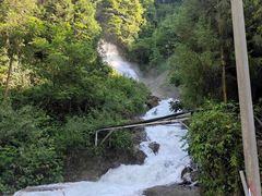 -西岭雪山大飞水景区
