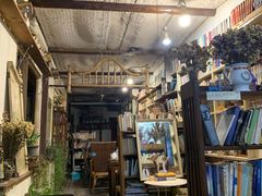 -斯多格书乡(北京大学畅春园店)