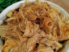 腐竹-满記土窑烧鷄波浪山莊