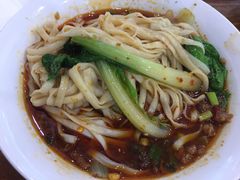 -中和裴氏蹄花(府河路店)