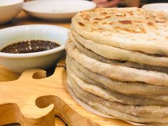 -哈啾嗨·蒙文化主题餐厅(京汉新城店)