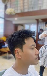 -尼特斯男士发型馆