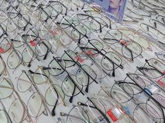 -华彬眼镜专业渐进配镜(潘家园店)