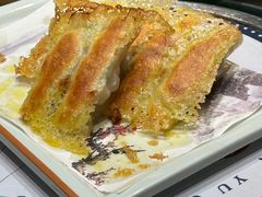 -小船渔村•大连菜•大连焖鱼(黄河路店)