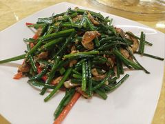 -大石鼓山庄·珠海第一烧猪