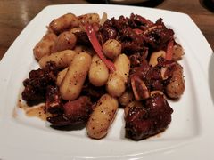 牛仔骨炒年糕-童年小筑餐厅(申花路店)