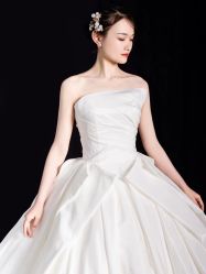 -不晚国际婚纱礼服