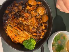 -露露家咖啡店
