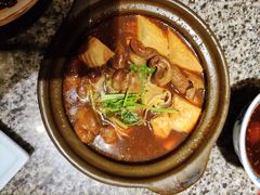 肥肠臭豆腐砂锅-南京大牌档(人民广场店)