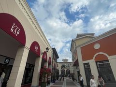 -佛罗伦萨小镇广佛名品奥特莱斯(疏港路店)