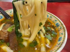 -金杨拉面王小吃面馆·牛三宝面·红烧牛肉粉