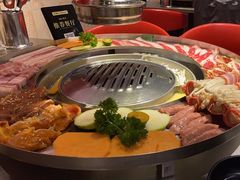 -哈哈碳都·牛肋条无限自助烤肉(台江万达店)