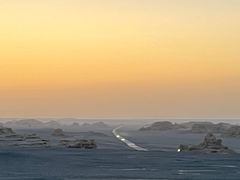 -敦煌雅丹国家地质公园