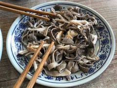 老北京精品爆肚-门框胡同百年卤煮(新街口店)