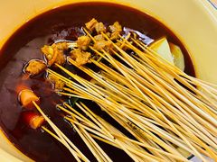 -拈签一笑黄牛肉辣卤串串