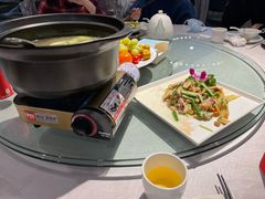 手撕盐香鸡-东南里湖景餐厅·新闽菜(浦西万达店)