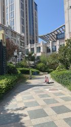 -丽心自助美甲美睫