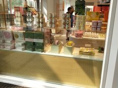 -好利来(欧尚广场店)