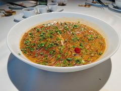 沙蒜烧豆面-新荣记(BFC外滩金融中心店)
