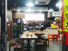 -何太太馄饨面铺(大浒东苑店)