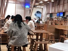 大堂-小满手工粉(上海月星环球港店)