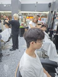 -藤野造型专业烫染接发