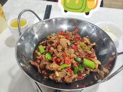 -枫林红了·长沙地标酒楼(金星路店)