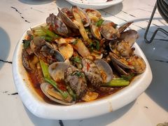 -凤凰路何眼镜香辣蟹(花果园店)