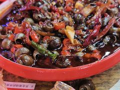 -老闵田螺馆·南昌特色小炒(梦时代店)
