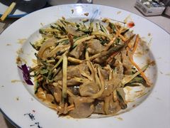 -老码头黑皮肘子锅包肉(赣水路店)