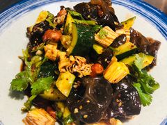 -胡同泥炉烤肉(总店)