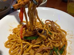 日式猪扒乌冬-千岛蚝高压锅生蚝·人参火锅(白云万达店)