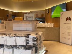 -银座仁志川·生吐司专门店(香港广场店)